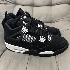Jordan Black and White Men's Shoes